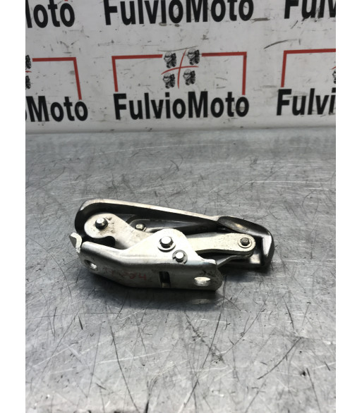 Cale-pieds Gauche PIAGGIO vespa gts 125 - 2011