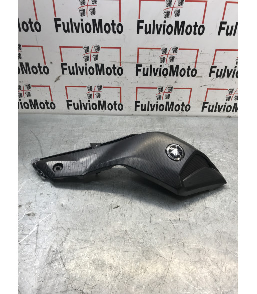 Flanc de reservoir Droit YAMAHA MT07 700 - 2016