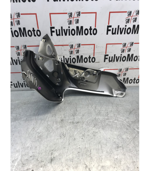 Flanc de reservoir Gauche YAMAHA MT10 1000 - 2019