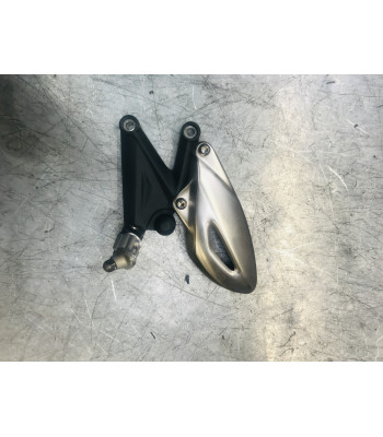 Platine repose pied Gauche TRIUMPH STREET TRIPLE 675 - 2011