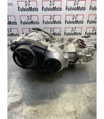 Moteur YAMAHA T-MAX 560 -...