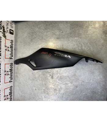 Flanc de selle Arrière Gauche YAMAHA 560 - 2019