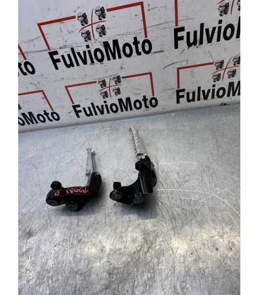 Platine repose pied Arrière YAMAHA T-MAX 530 - 2013