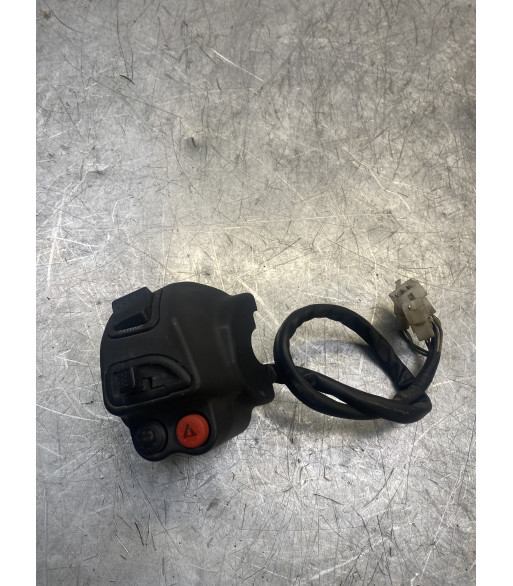 Commodo Avant Gauche APRILIA SCARABEO 300 - 2007