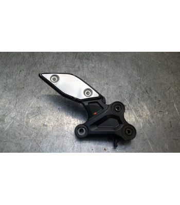 Platine repose pied Avant Droit YAMAHA FZ8 - 2011