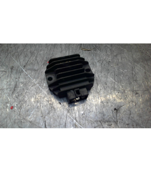 Régulateur YAMAHA YBR 125 - 2008