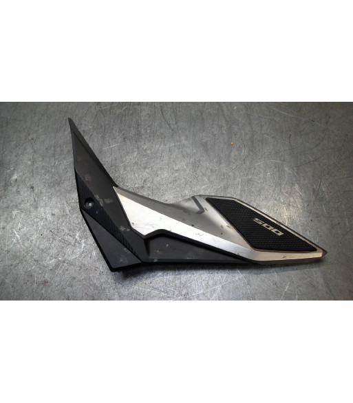 Flanc de selle Droit HONDA CB 500 FA - 2019 Flanc de selle Droit HONDA CB 500 FA - 2019