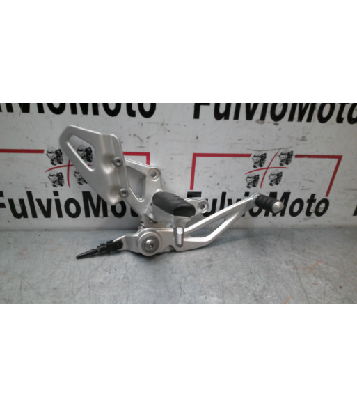 Platine repose pied Avant Droit BMW NINE T 1200 - 2017 Platine repose pied Avant Droit BMW NINE T 1200 - 2017