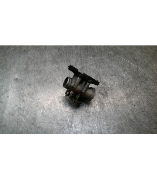 Rampe d'injection DAELIM S2 125 - 2011