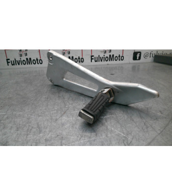 Platine repose pied Gauche YAMAHA YBR 125 - 2008