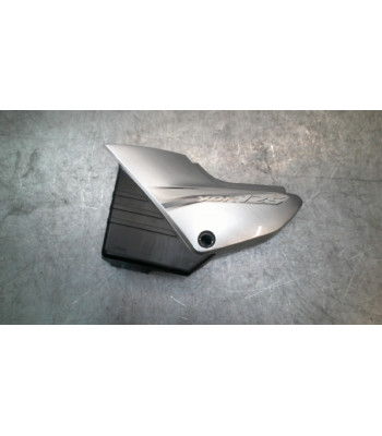 Flanc de selle Gauche YAMAHA YBR 125 - 2009
