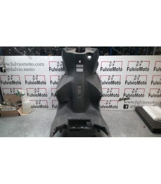 Carénage Central KYMCO SUPER 8 50 - 2022