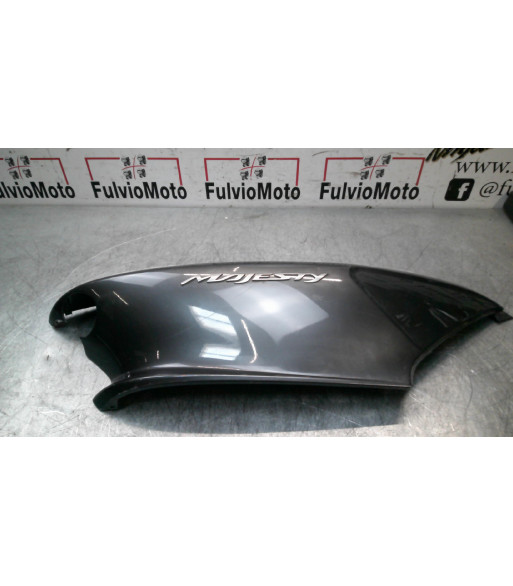 Flanc de selle Droit YAMAHA MAJESTY 125 - 2009