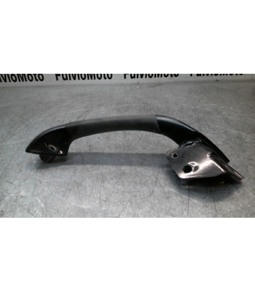Barre maintien passager Droit PIAGGIO MP3 400 - 2010