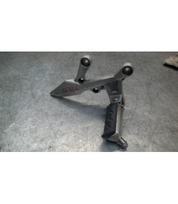 Platine repose pied Avant Droit HONDA CB 500 X 500 - 2018
