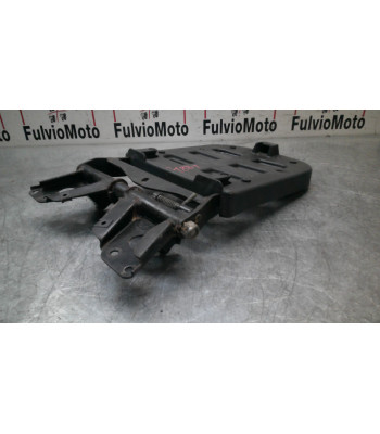 Support top case PIAGGIO MP3 400 - 2011