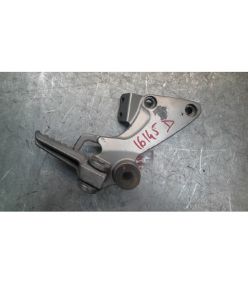 Platine repose pied Arrière Droit KAWASAKI ZZR 1200 - 2002