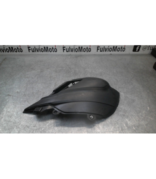 Flanc de selle Gauche APRILIA SR 50 - 2004
