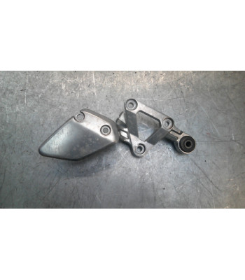Platine repose pied Avant Droit YAMAHA FAZER 600 - 2002