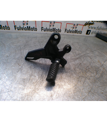 Platine repose pied Avant Droit CFMOTO NK 800 - 2024