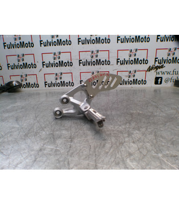 Platine repose pied Avant Gauche SUZUKI GSXR 600 - 2007