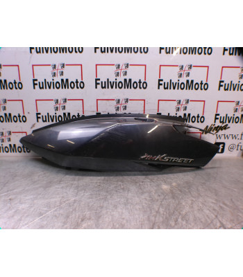 Flanc de selle Gauche KYMCO DINK STREET 125 - 2011