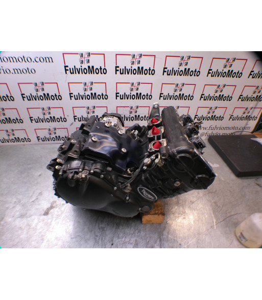 Moteur TRIUMPH SPEED TRIPLE 955 - 2000 Moteur TRIUMPH SPEED TRIPLE 955 - 2000