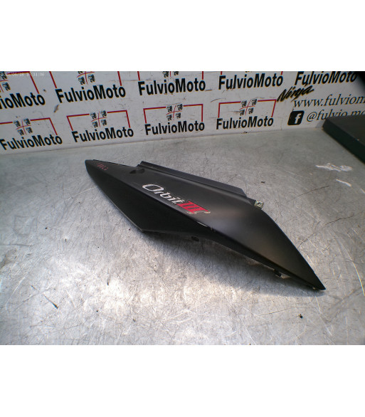 Flanc de selle Gauche SYM ORBIT III 50 - 2021