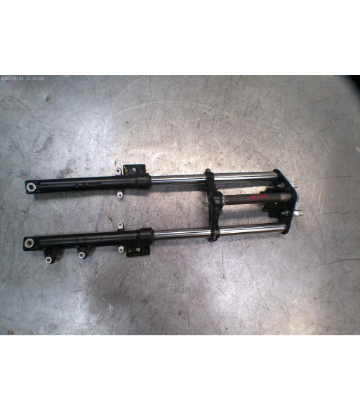 Fourche HONDA CBF 125 - 2024
