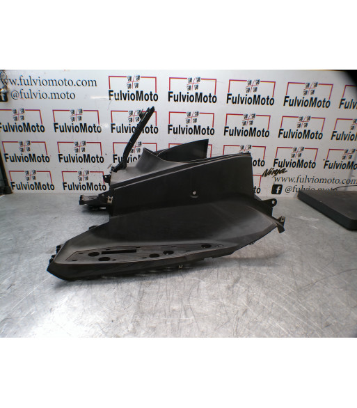 Marche-pied YAMAHA X-MAX 125 - 2014