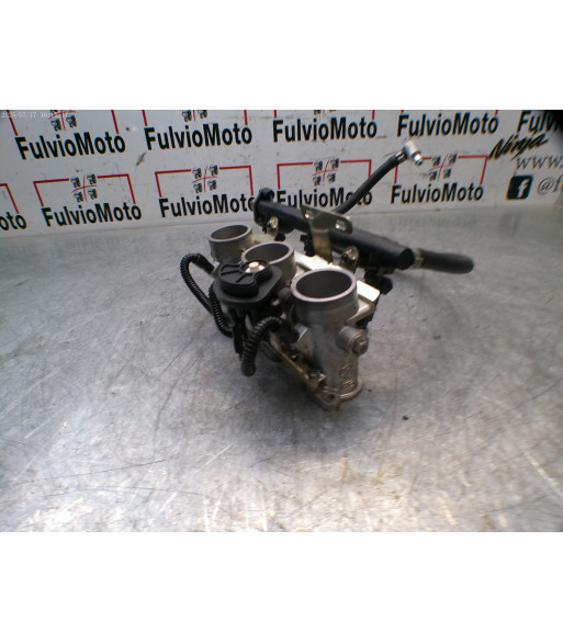 Rampe d'injection TRIUMPH SPRINT ST 1050 - 2000