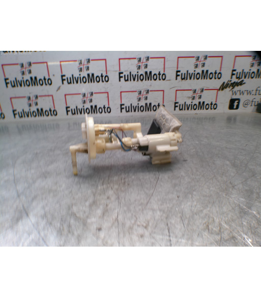 Pompe à essence SUZUKI BURGMAN 125 - 2006