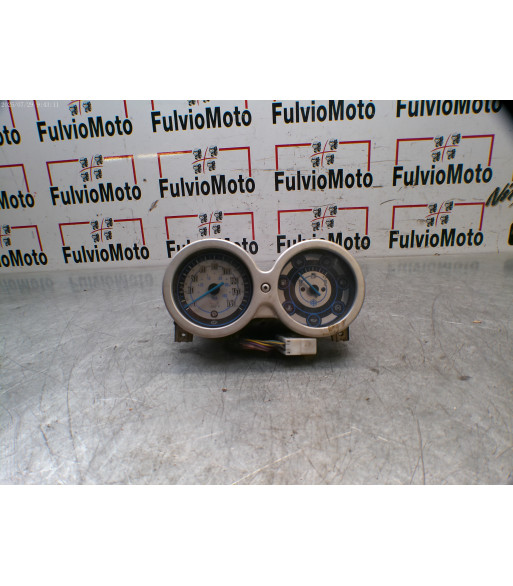 Compteur PIAGGIO BEVERLY 125 - 2002 Compteur PIAGGIO BEVERLY 125 - 2002