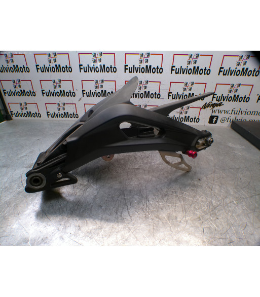 Bras oscillant TRIUMPH STREET TRIPLE 765 - 2024 Bras oscillant TRIUMPH STREET TRIPLE 765 - 2024
