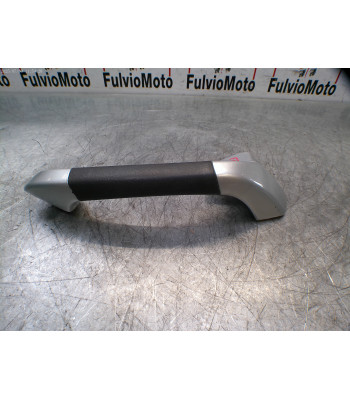 Barre maintien passager Gauche PIAGGIO MP3 400 - 2009