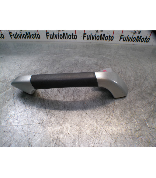 Barre maintien passager Gauche PIAGGIO MP3 400 - 2009