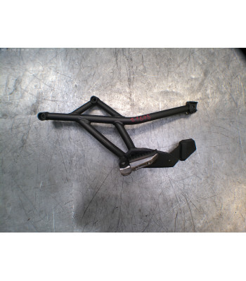 Platine repose pied Arrière Gauche KAWASAKI VERSYS 1000 - 2023
