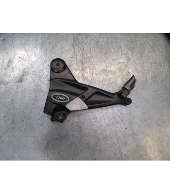 Platine repose pied Gauche TRIUMPH TROPHY 1200 - 1999