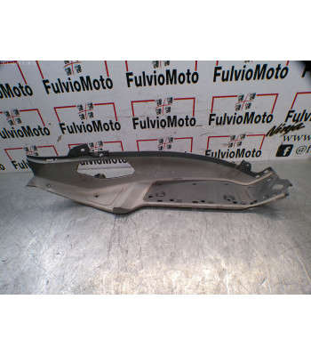 Marche-pied Droit PIAGGIO X8 125 - 2006