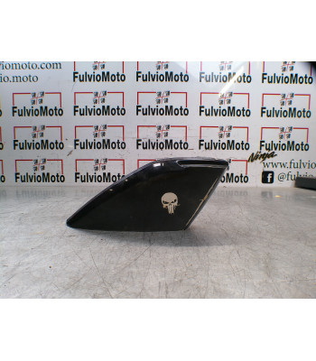 Platine repose pied Droit PEUGEOT METROPOLIS 400 - 2021