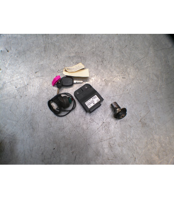 Kit serrure complet PIAGGIO X8 125 - 2006