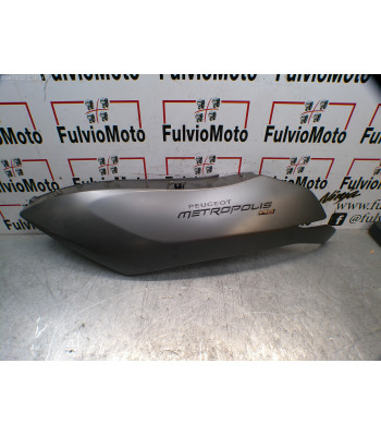 Flanc de selle Arrière Gauche PEUGEOT METROPOLIS 400 - 2015