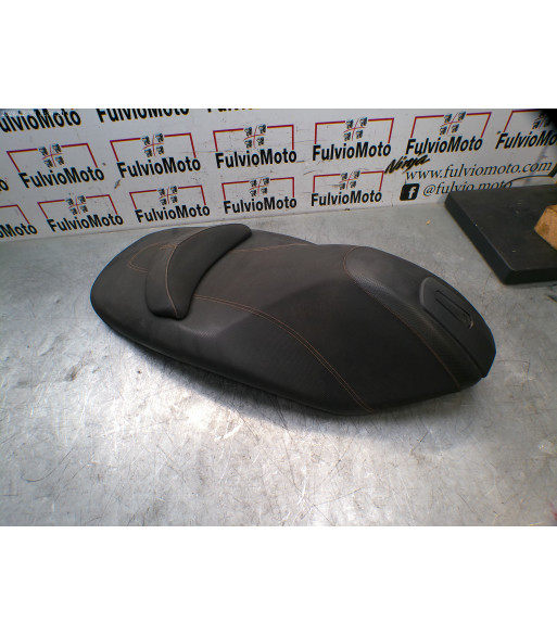 Selle PEUGEOT METROPOLIS 400 - 2015