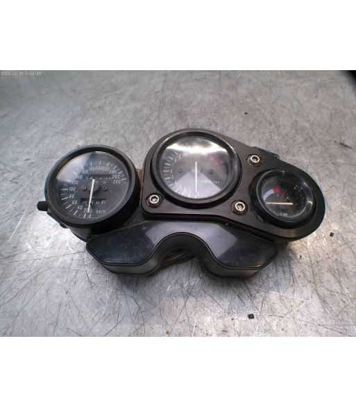 Tableau de bord complet - SUZUKI GSXR 750 - 1993 Tableau de bord complet - SUZUKI GSXR 750 - 1993