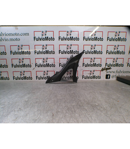 Flanc de selle Gauche HONDA CBF 125 - 2020