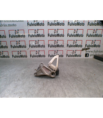Platine repose pied Avant Droit HONDA CBF 125 - 2020
