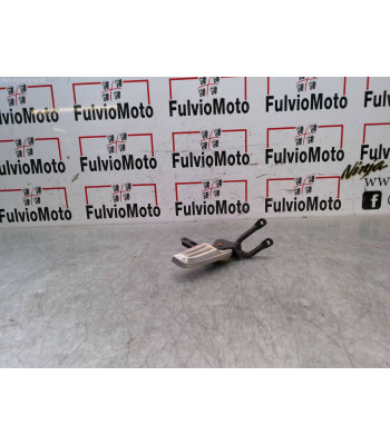 Platine repose pied Arrière Droit HONDA PCX 115 - 2014