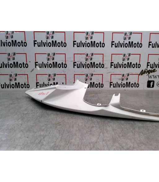 Flanc de selle Droit YAMAHA YZF-R 125 - 2015 Flanc de selle Droit YAMAHA YZF-R 125 - 2015