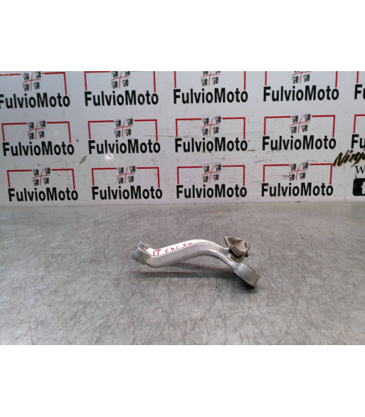 Platine repose pied Arrière Droit SUZUKI GSXR 600 - 2001