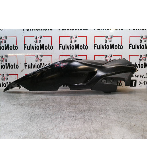 Flanc de selle Droit YAMAHA T-MAX 560 - 2021